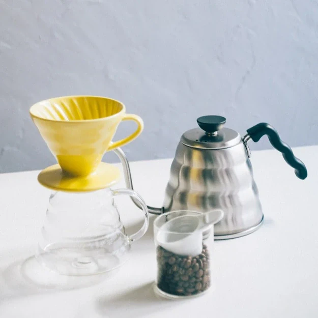 Keraminis filtro laikiklis Hario V60-2 Yellow